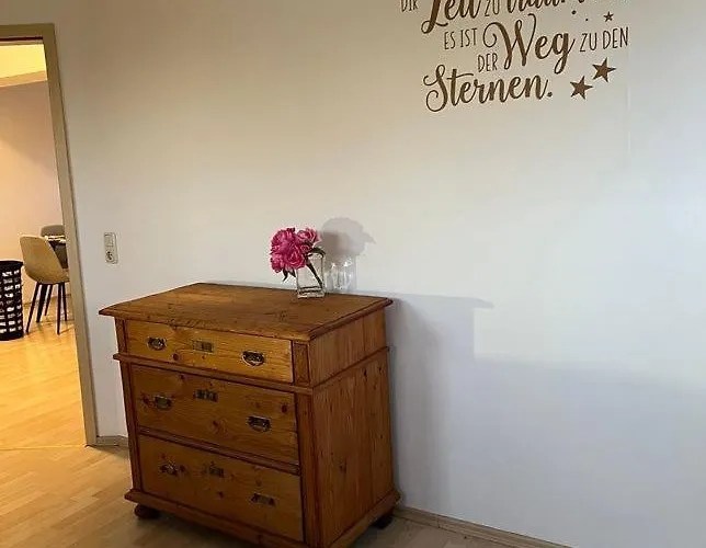 Lara Apartment *