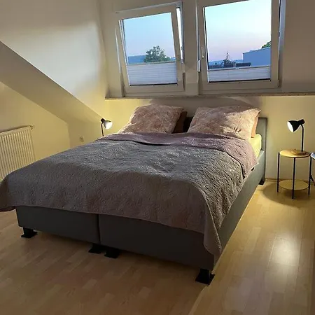 Apartman Lara *